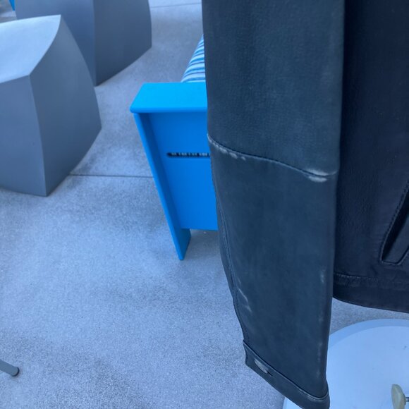 Levi's iconic supple leather trucker jacket in navy, size XS - Picture 4 of 9